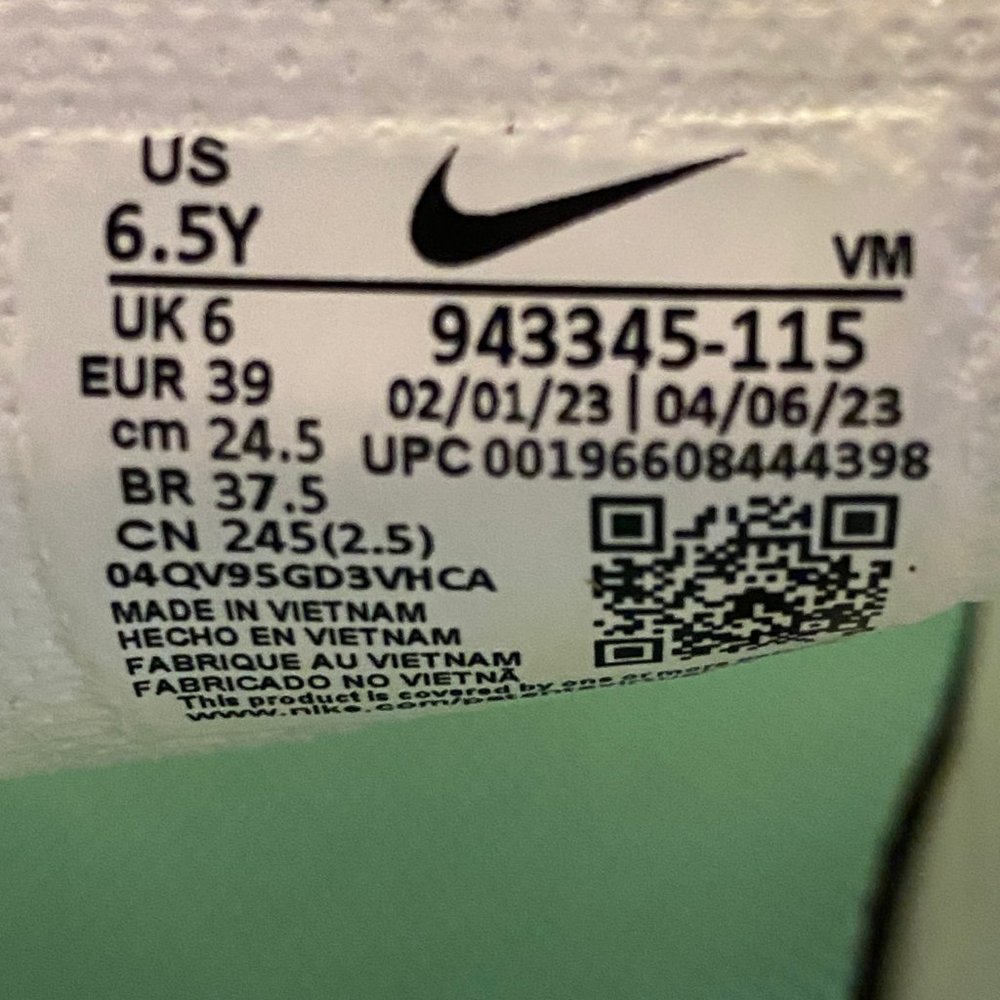 Nike Air Max 270 GS Summit White Jade Ice Green 943345-115 6.5Y Women's Size 8 - Picture 6 of 7